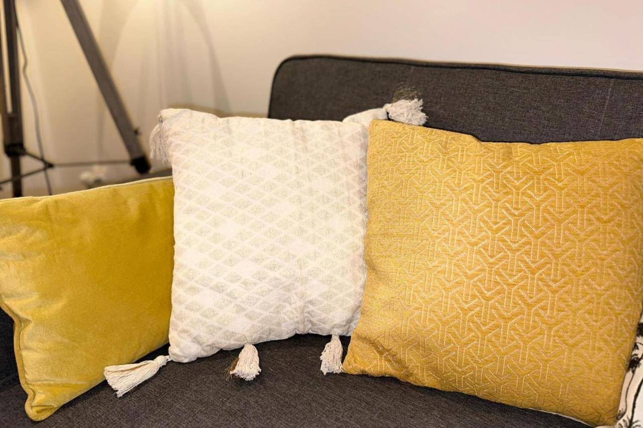 The Charming Two-bedroom Parilly Republic Apartment