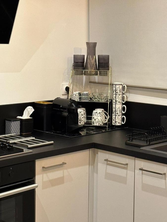 Apartment The Charming Two-bedroom Parilly Republic